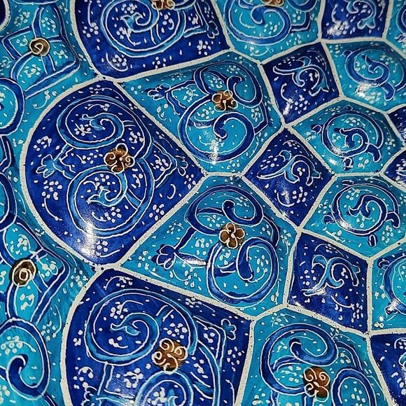 Enamel (Minakari) Wall Hanging Plate 12" - Picture 4 of 4